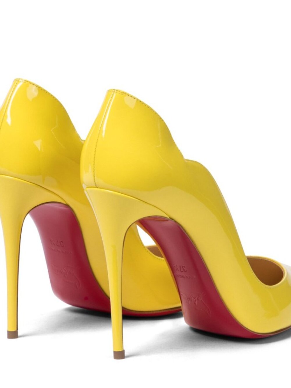 Christian Louboutin - 100MM Hot Chick Scallop Pump - Citronnade - Size 39
